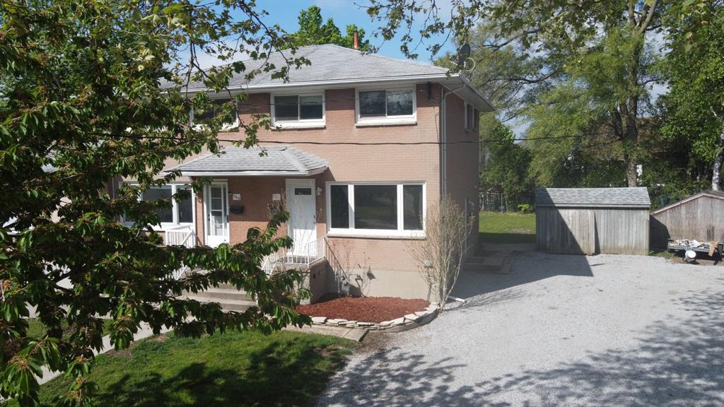 761 NETHERLANDS Place, Sarnia, Ontario, Canada