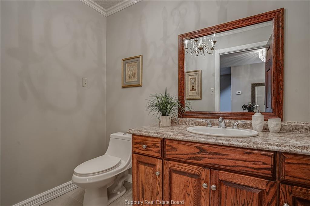 318 Kirkwood Drive, Sudbury, Ontario, Canada