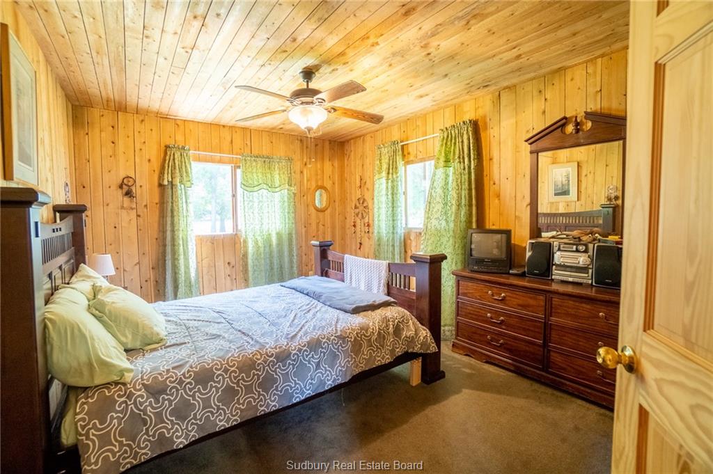 Panache Lake Mountain Cove Lodge, Espanola, Ontario, Canada photo 52