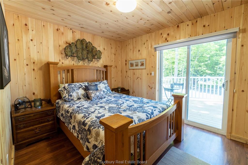 Panache Lake Mountain Cove Lodge, Espanola, Ontario, Canada photo 61