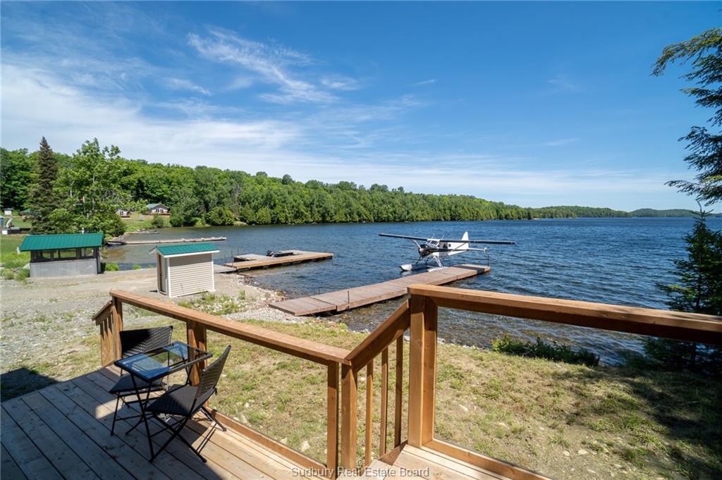 Panache Lake Mountain Cove Lodge, Espanola, Ontario, Canada photo 21