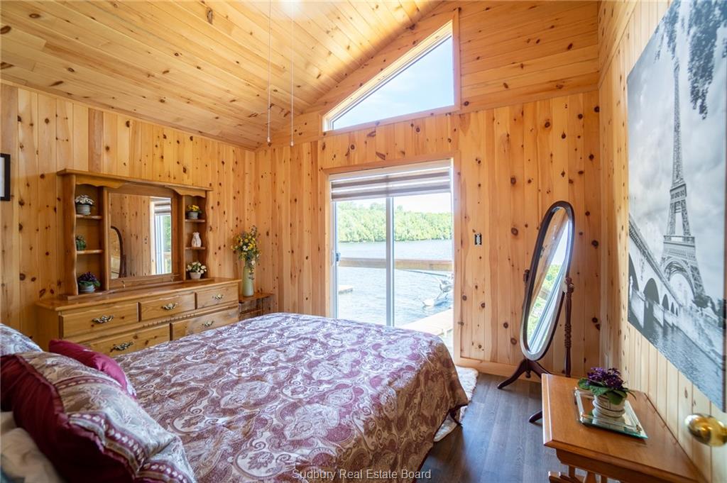Panache Lake Mountain Cove Lodge, Espanola, Ontario, Canada photo 25