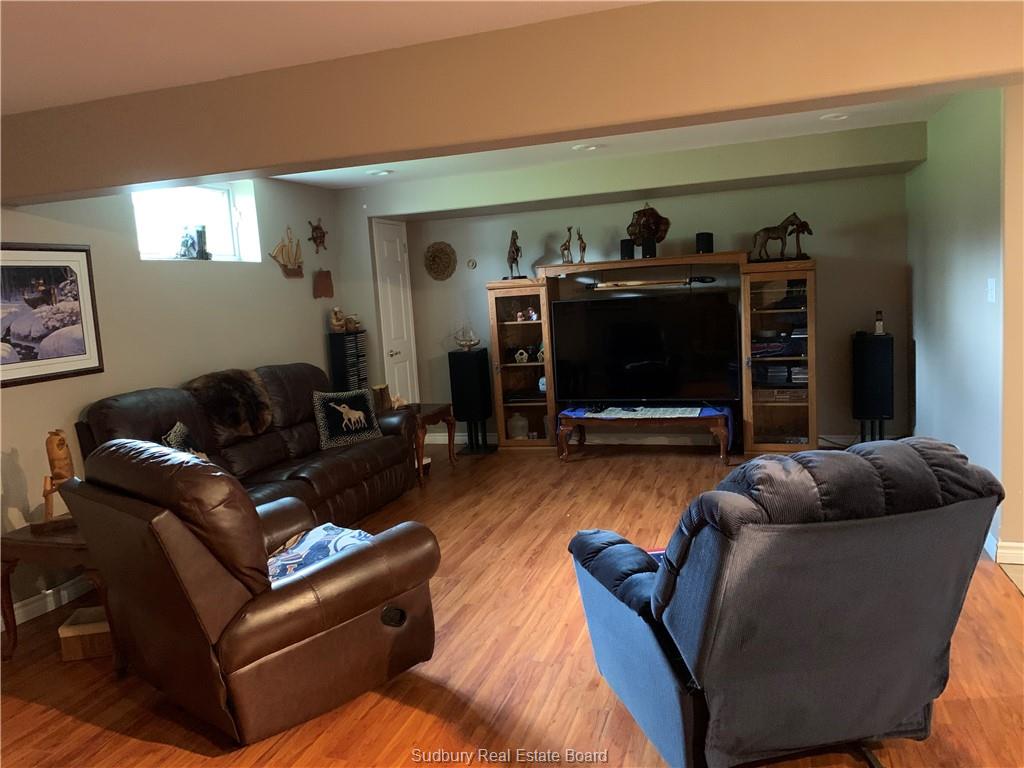 219 Therrien Road, Warren Ontario, Canada