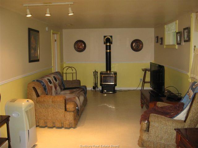 162 Clouthier Road, St. Charles Ontario, Canada