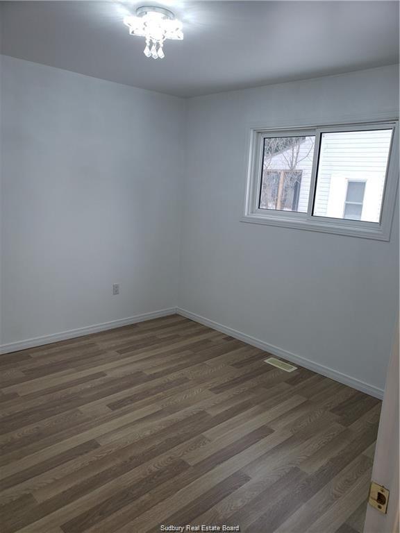 92 Water Street, Chelmsford, Ontario, Canada