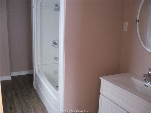 92 Water Street, Chelmsford, Ontario, Canada