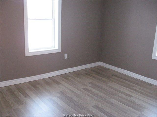 92 Water Street, Chelmsford, Ontario, Canada