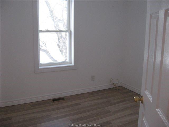 92 Water Street, Chelmsford, Ontario, Canada