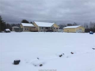 11937 hwy 17 e, Sturgeon Falls Ontario, Canada