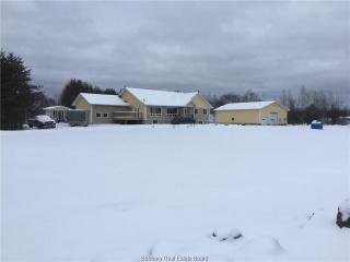 11937 hwy 17 e, Sturgeon Falls Ontario, Canada