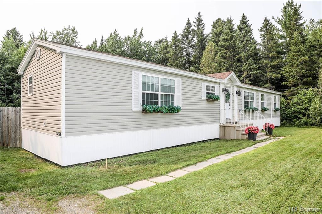 53 Prestige Drive, Lincoln, New Brunswick, Canada