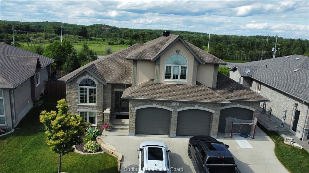 42 Landreville Drive, Sudbury Ontario, Canada