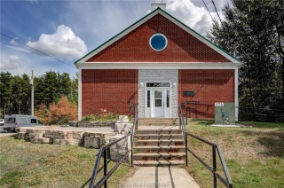 174 church street, Garson Ontario, Canada
