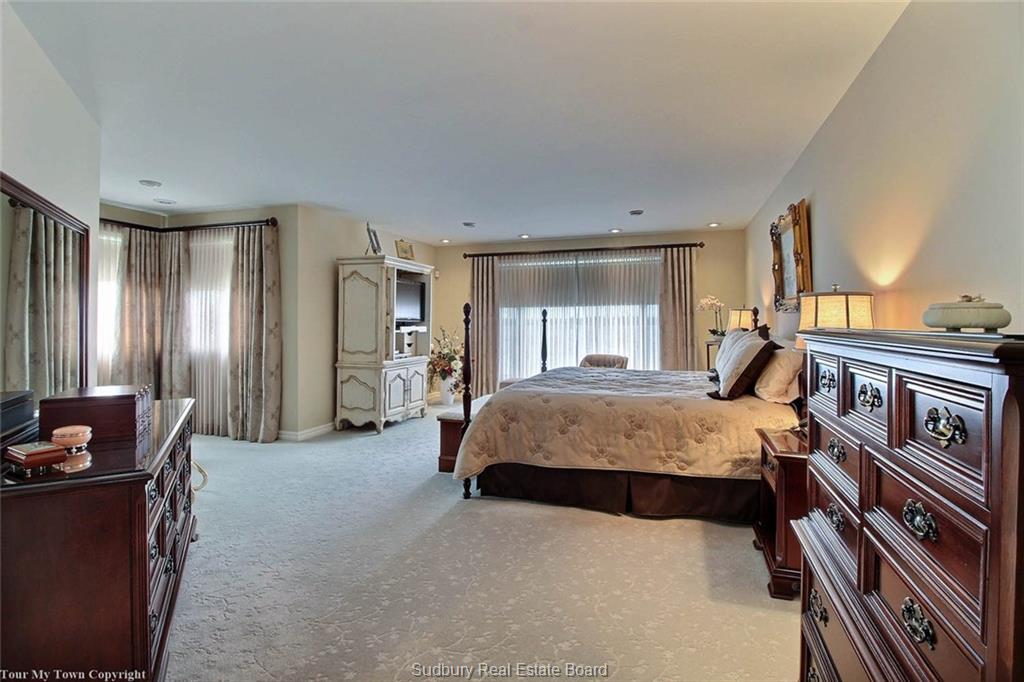 73 Baycrest Road, Sudbury Ontario, Canada