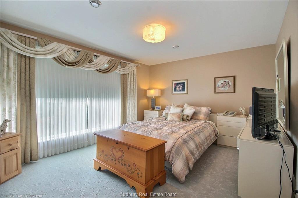 73 Baycrest Road, Sudbury Ontario, Canada