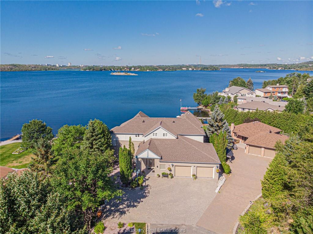 73 Baycrest Road, Sudbury Ontario, Canada
