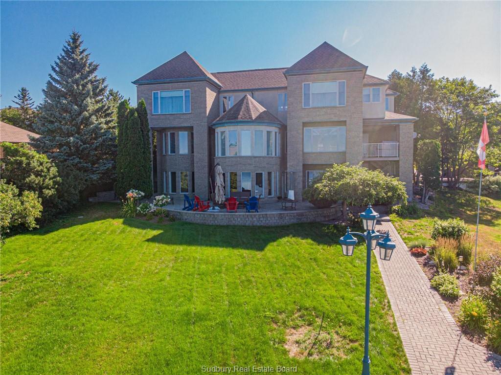 73 Baycrest Road, Sudbury Ontario, Canada