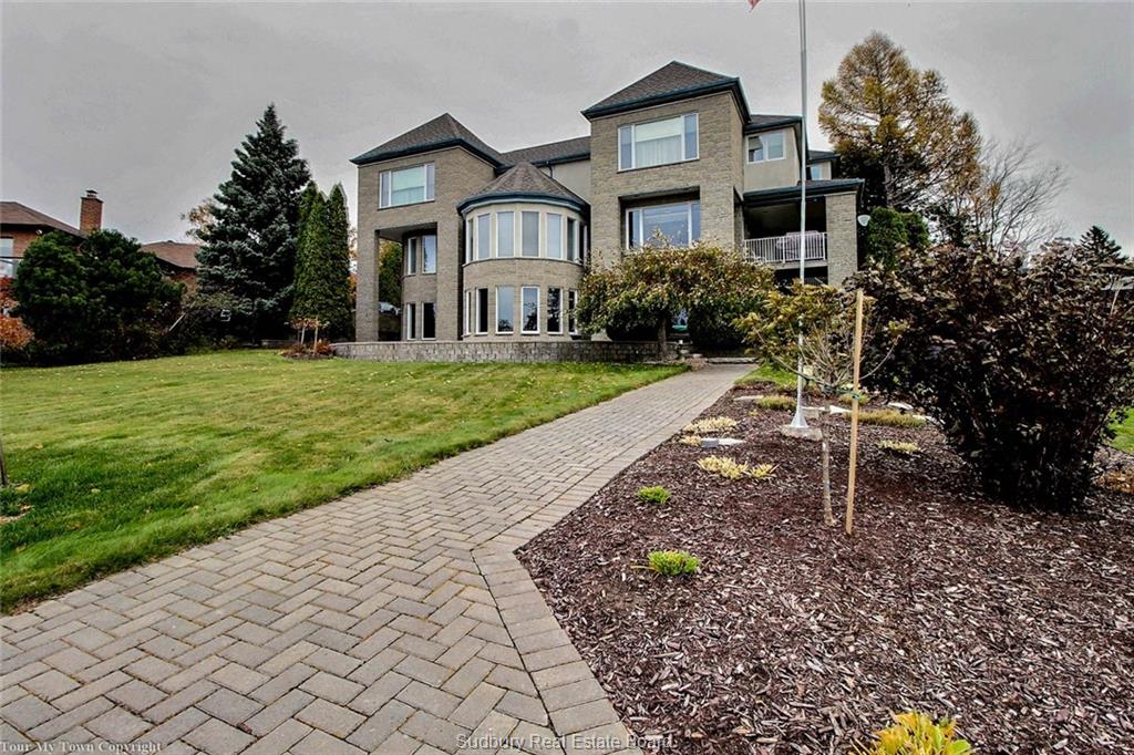 73 Baycrest Road, Sudbury Ontario, Canada