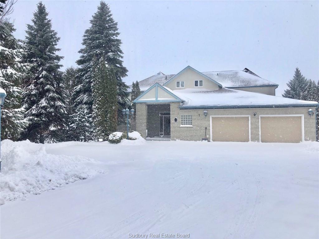 73 Baycrest Road, Sudbury Ontario, Canada