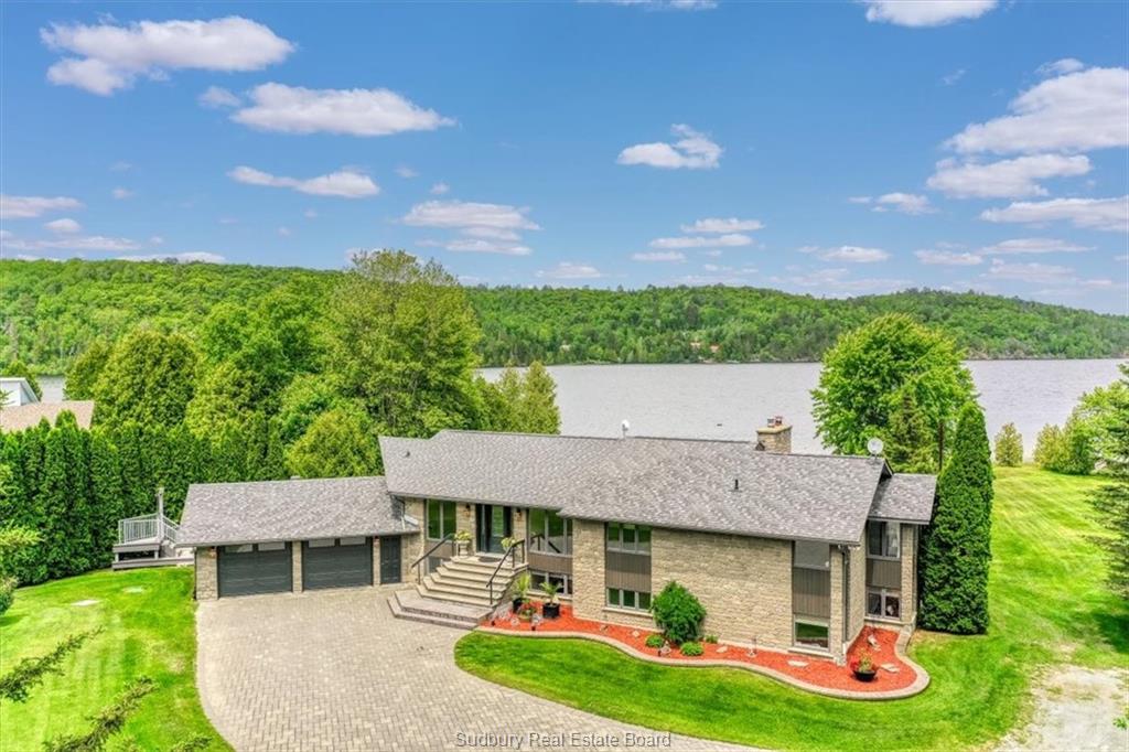 176 wuorinen road, Lively Ontario, Canada