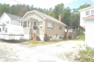 6 Thomas Street, Coniston Ontario, Canada