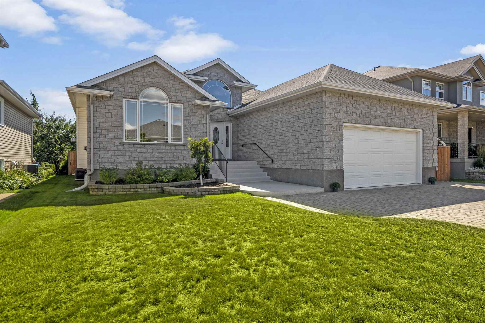 354 Summerhill Drive, Thunder Bay, Ontario, Canada