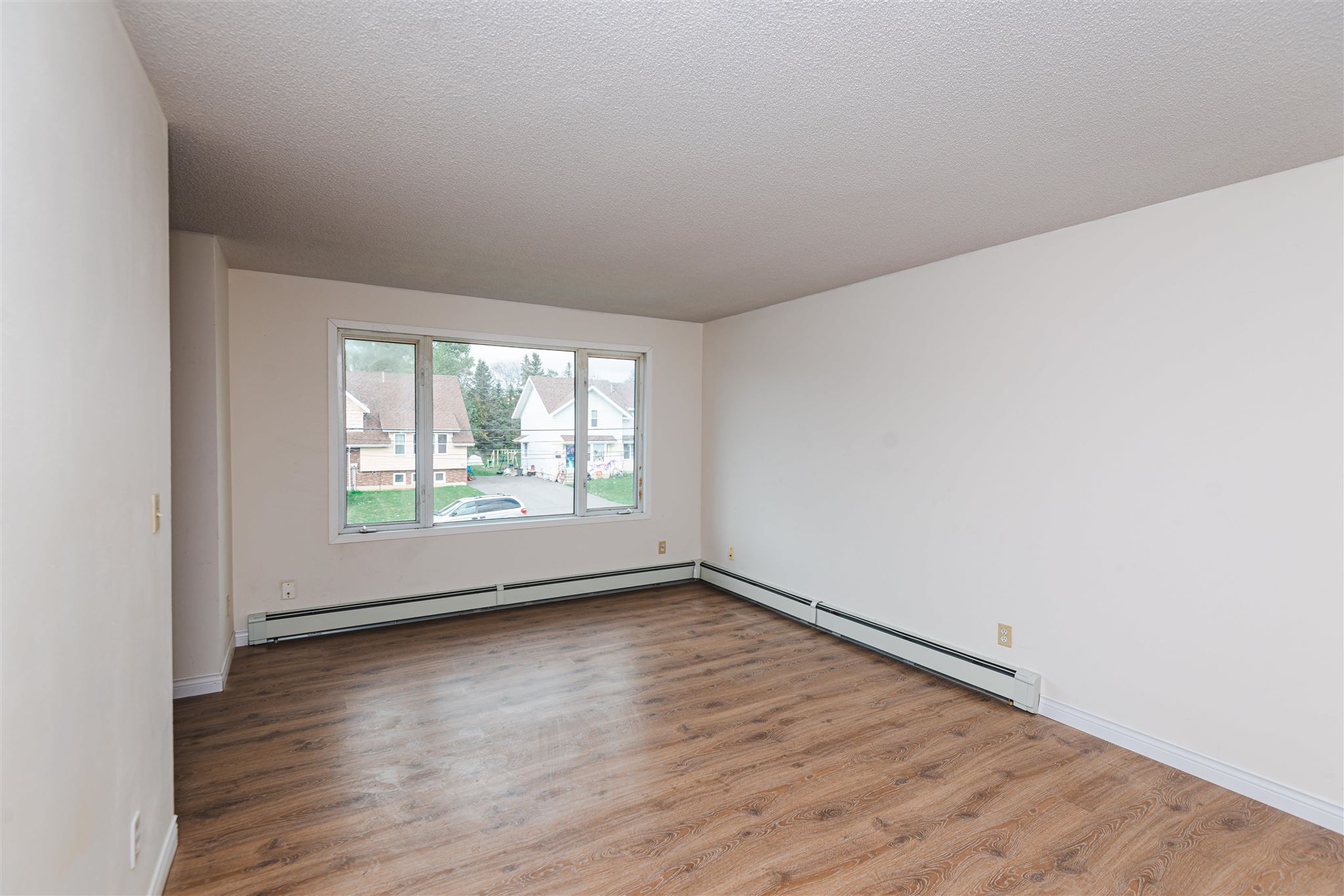 141-143 Blucher Avenue, Thunder Bay, Ontario, Canada