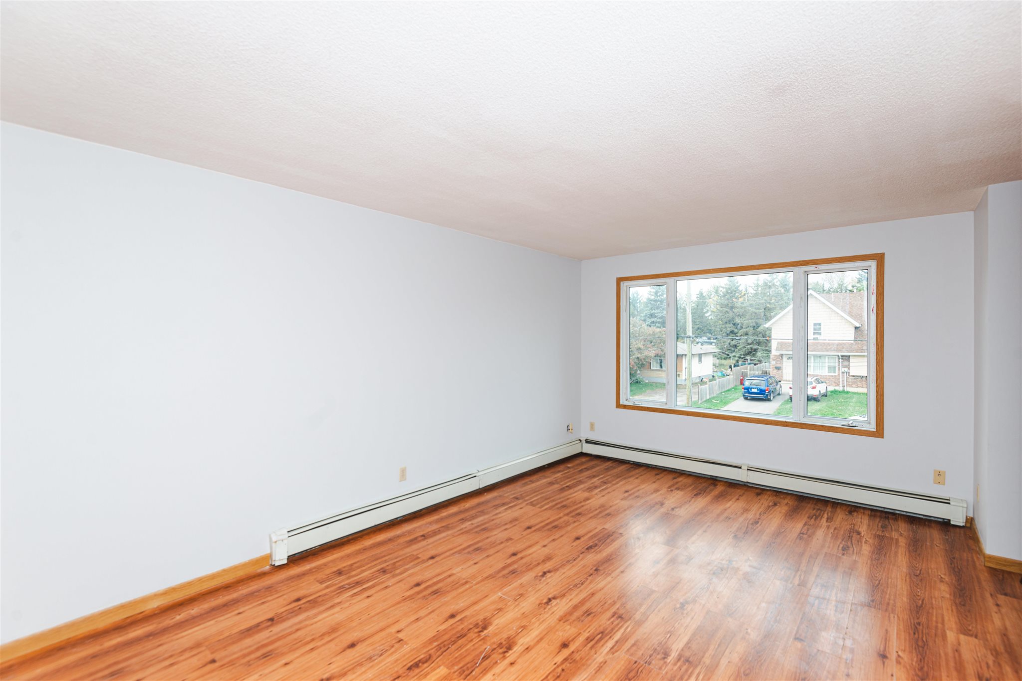 141-143 Blucher Avenue, Thunder Bay, Ontario, Canada