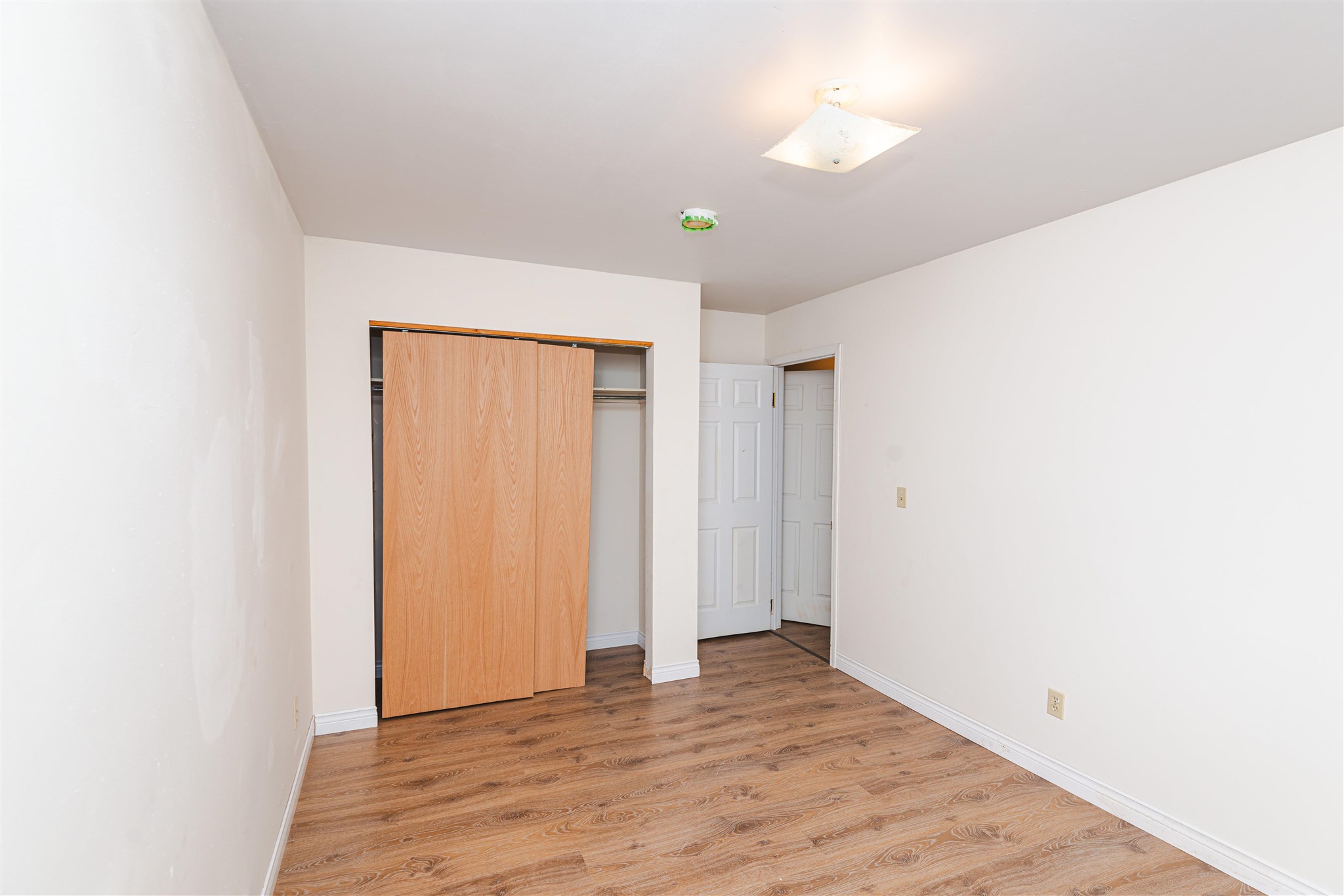 141-143 Blucher Avenue, Thunder Bay, Ontario, Canada