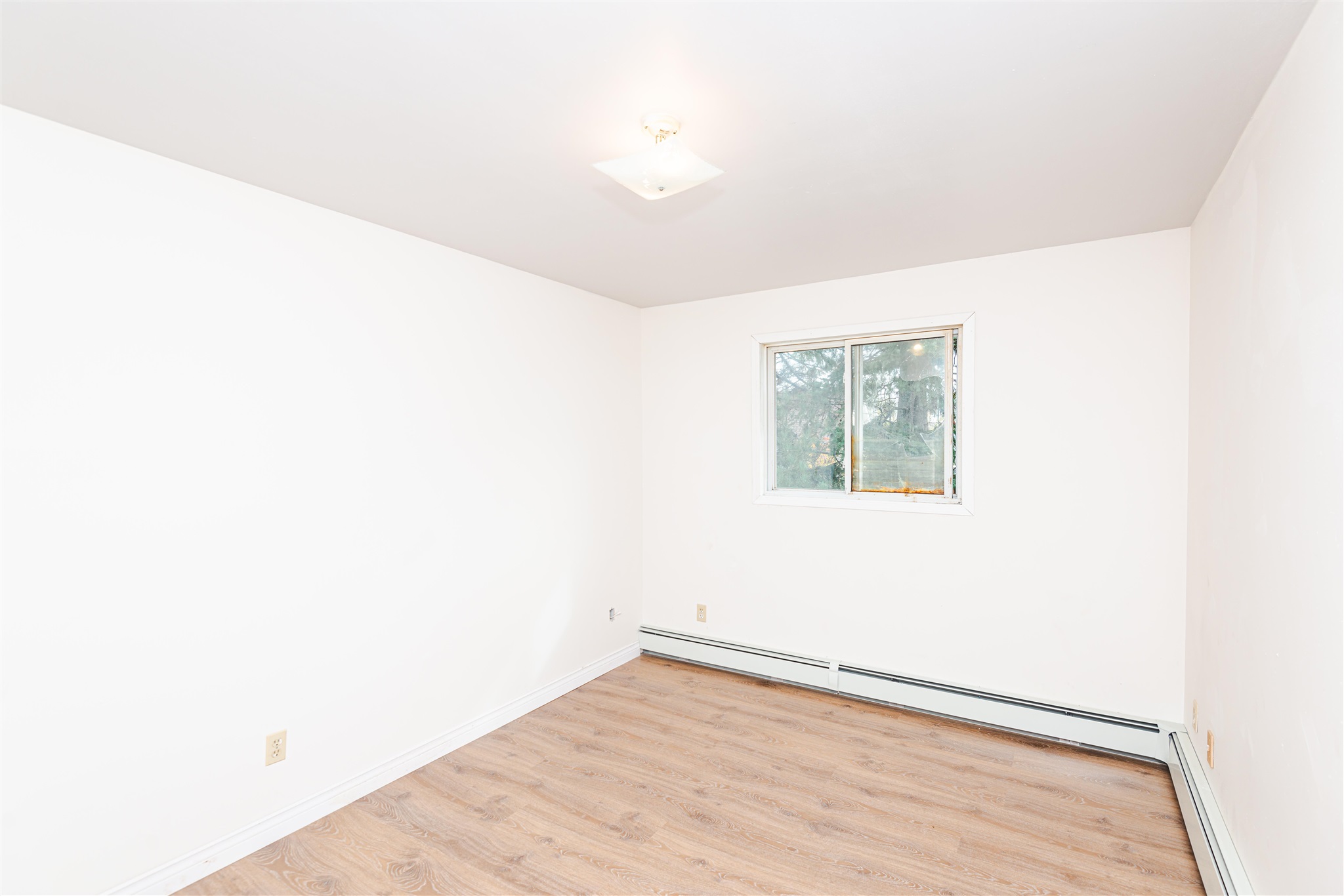 141-143 Blucher Avenue, Thunder Bay, Ontario, Canada