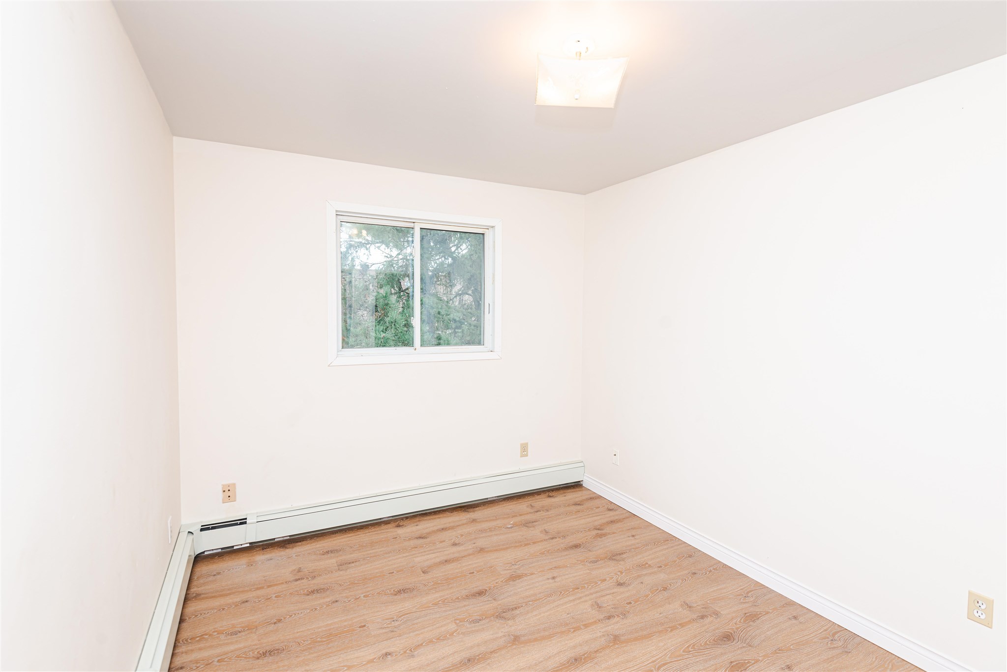 141-143 Blucher Avenue, Thunder Bay, Ontario, Canada