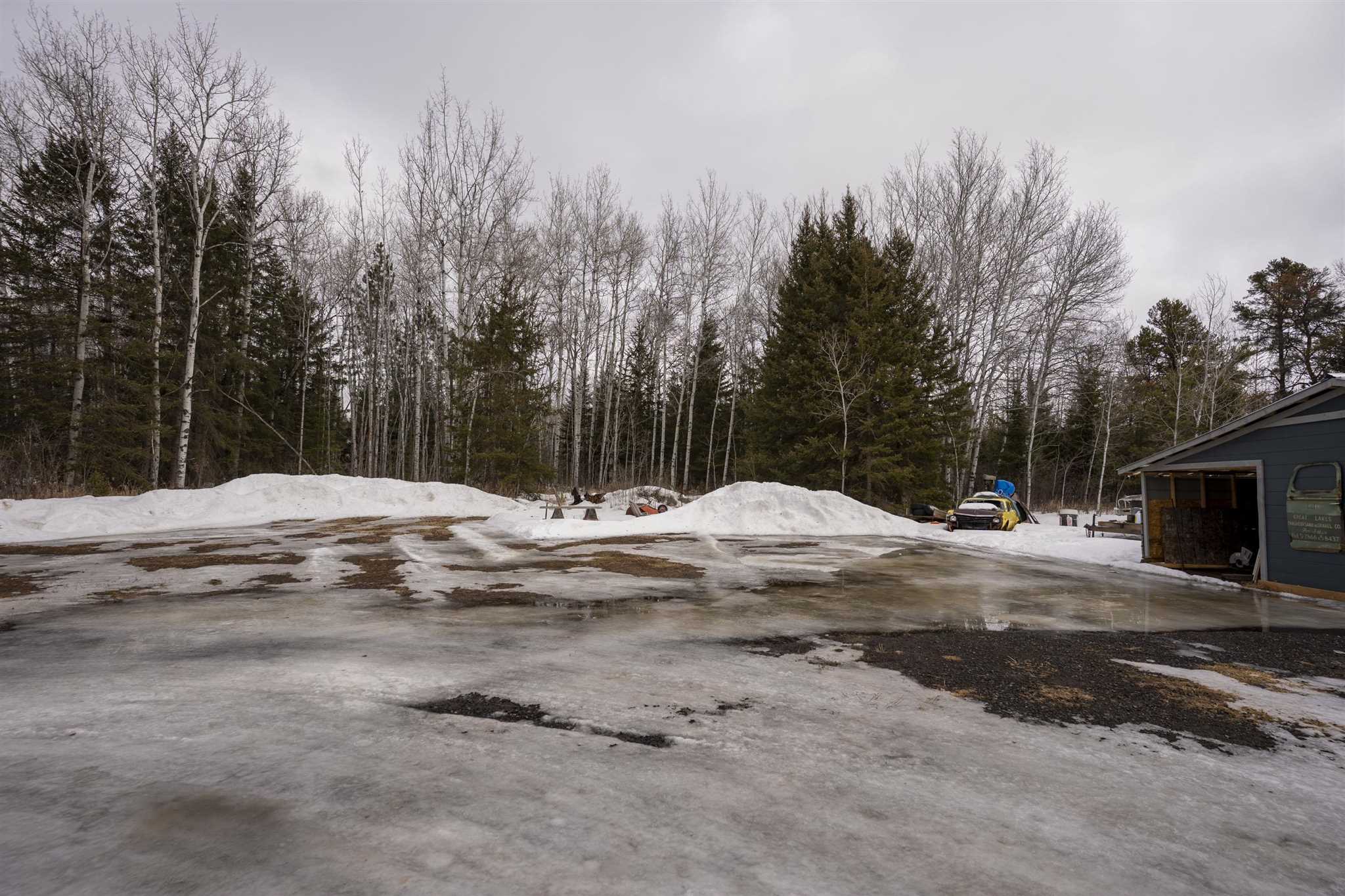 76 Hill Street, Kakabeka Falls, Ontario, Canada