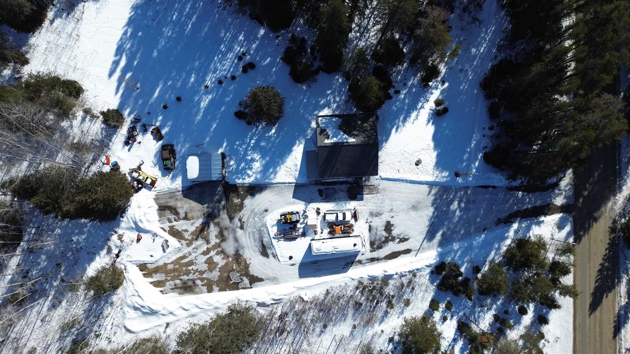 76 Hill Street, Kakabeka Falls, Ontario, Canada