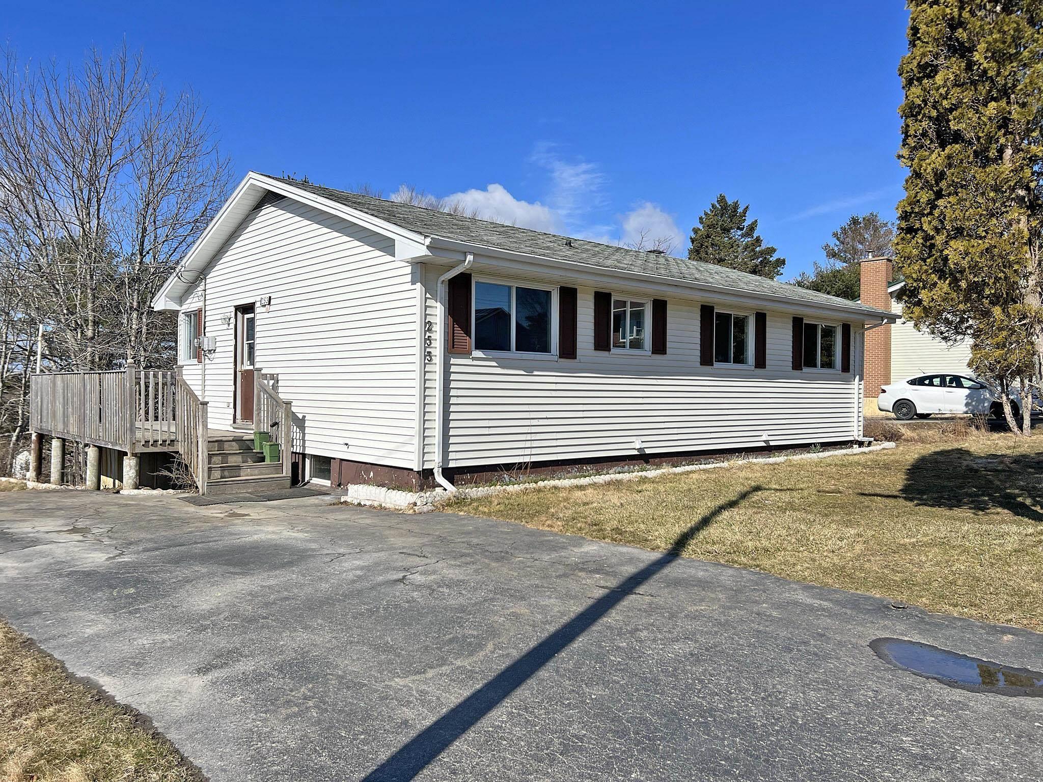 253 Harbour View Drive, Lunenburg Nova Scotia, Canada