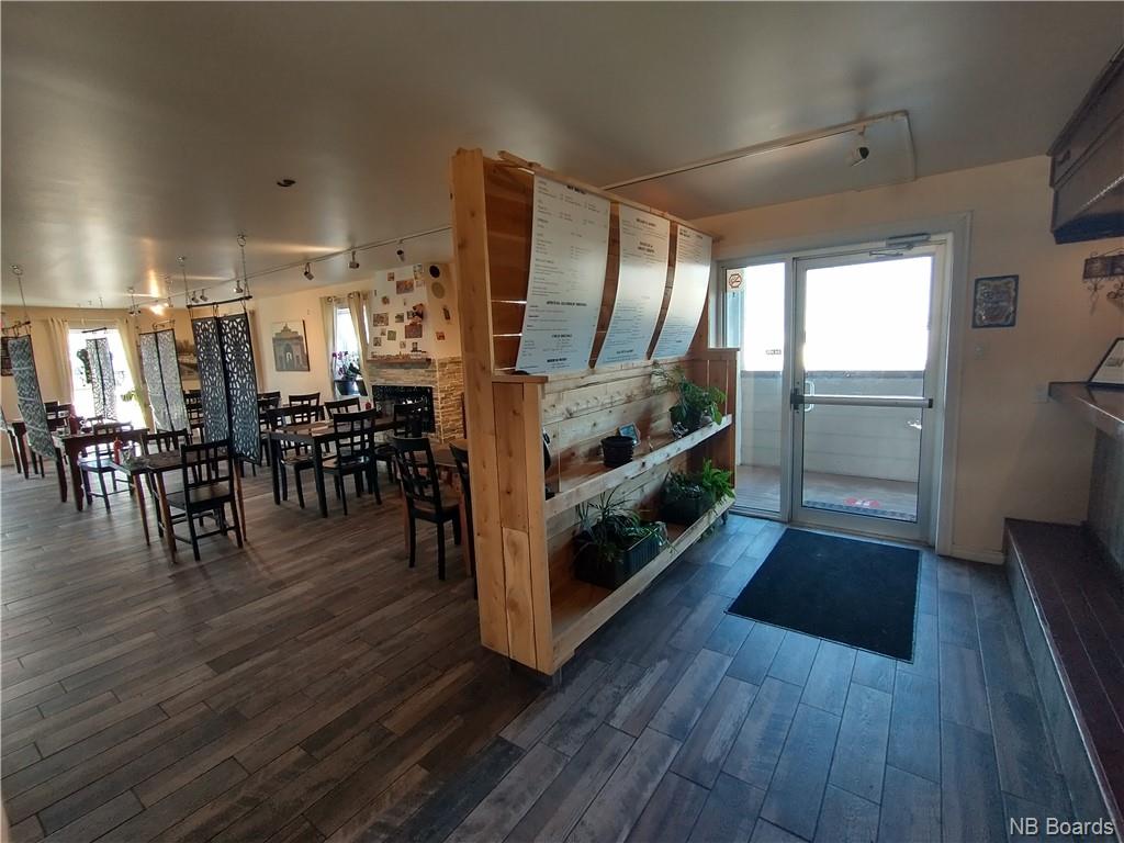 23 Ashton Court, Fredericton, New Brunswick, Canada
