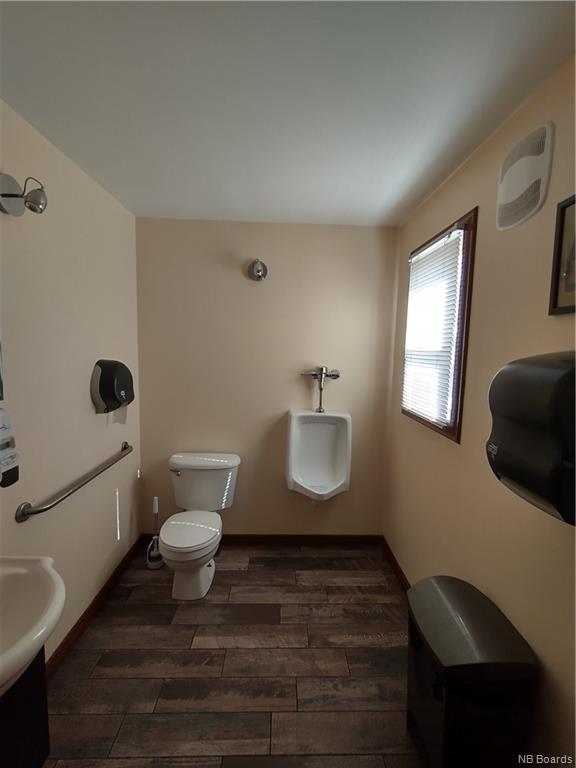 23 Ashton Court, Fredericton, New Brunswick, Canada