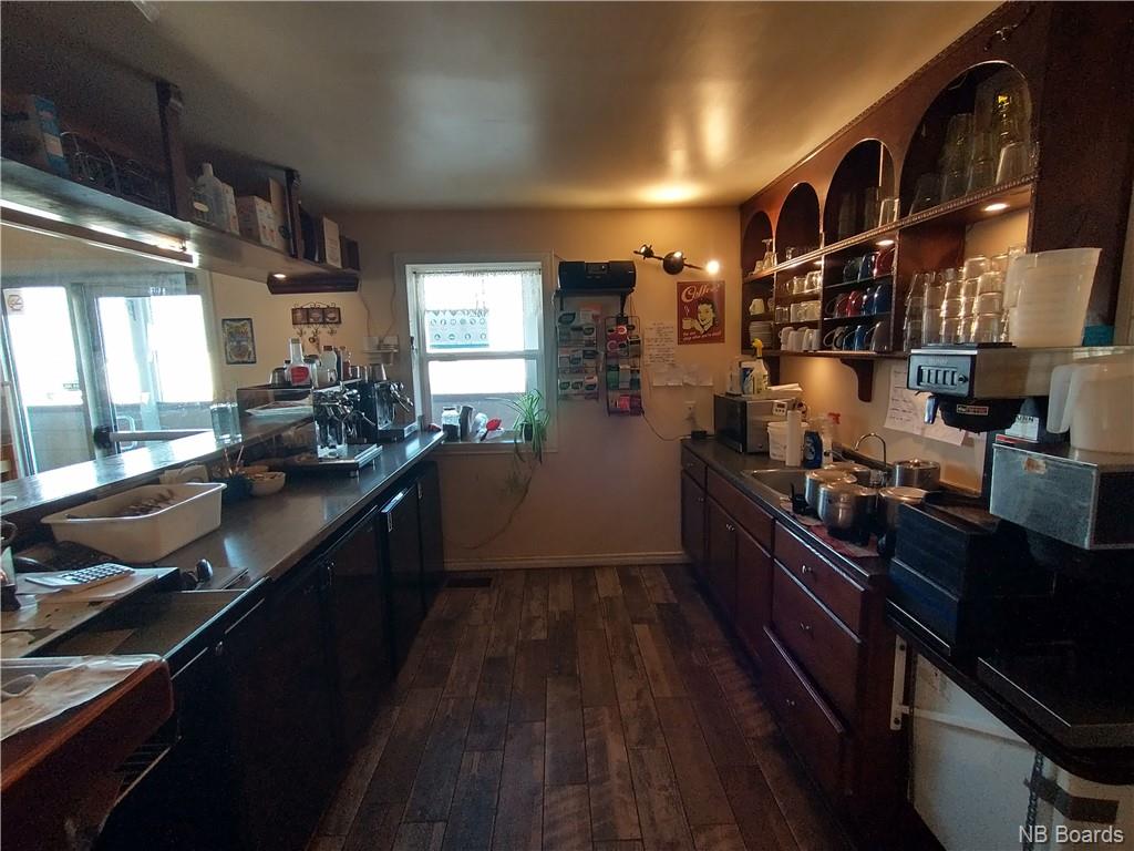 23 Ashton Court, Fredericton, New Brunswick, Canada
