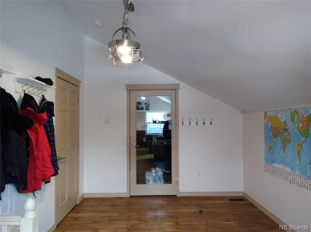 23 Ashton Court, Fredericton, New Brunswick, Canada