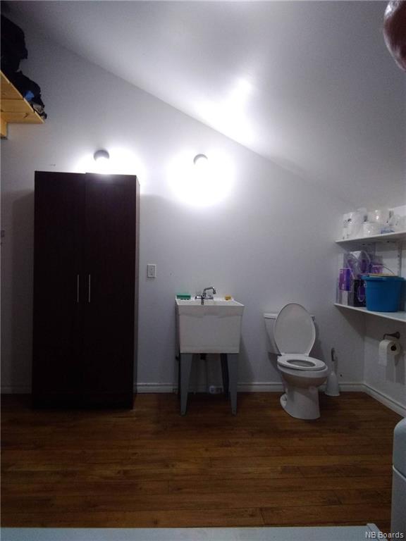 23 Ashton Court, Fredericton, New Brunswick, Canada