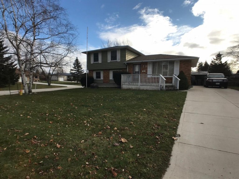 31 PALACE STREET, Lambton Shores, Ontario, Canada
