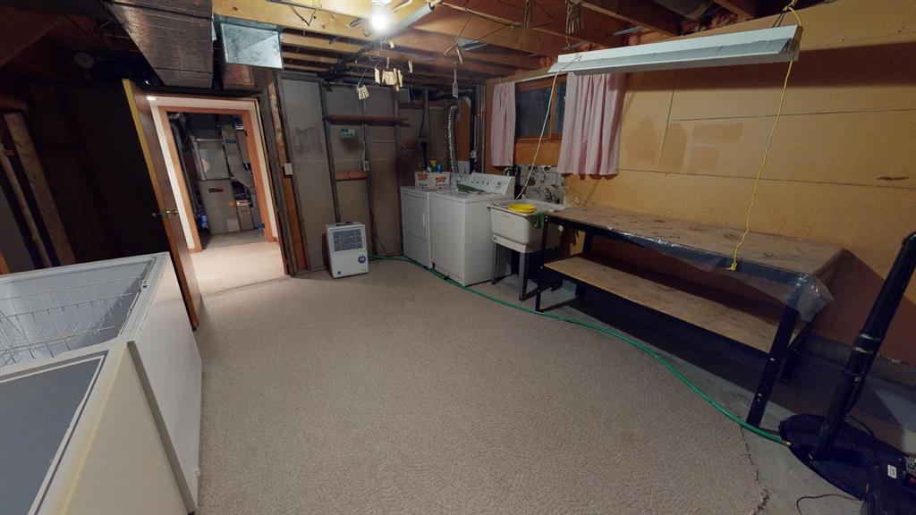 2590 HANNAH Street, Oil Springs, Ontario, Canada