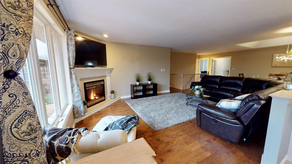 1599 HERITAGE PARK Drive, Sarnia, Ontario, Canada