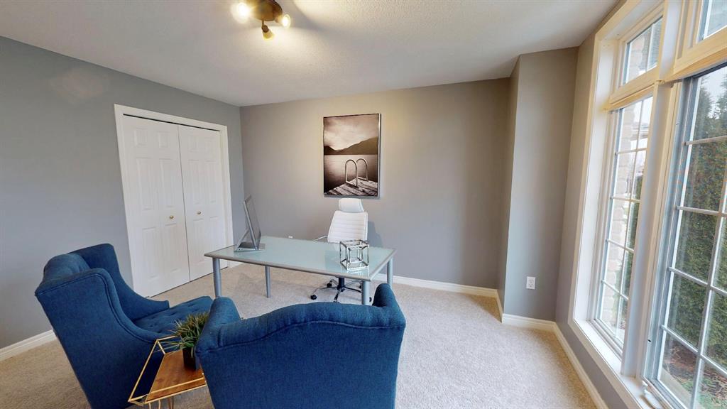 1599 HERITAGE PARK Drive, Sarnia, Ontario, Canada