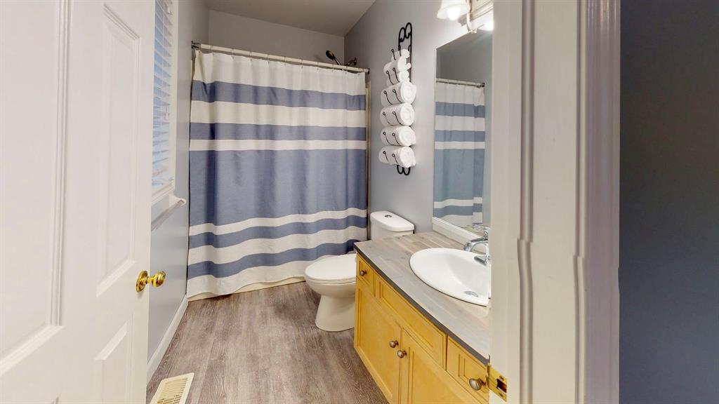 1599 HERITAGE PARK Drive, Sarnia, Ontario, Canada