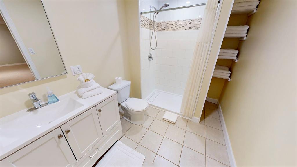 1599 HERITAGE PARK Drive, Sarnia, Ontario, Canada