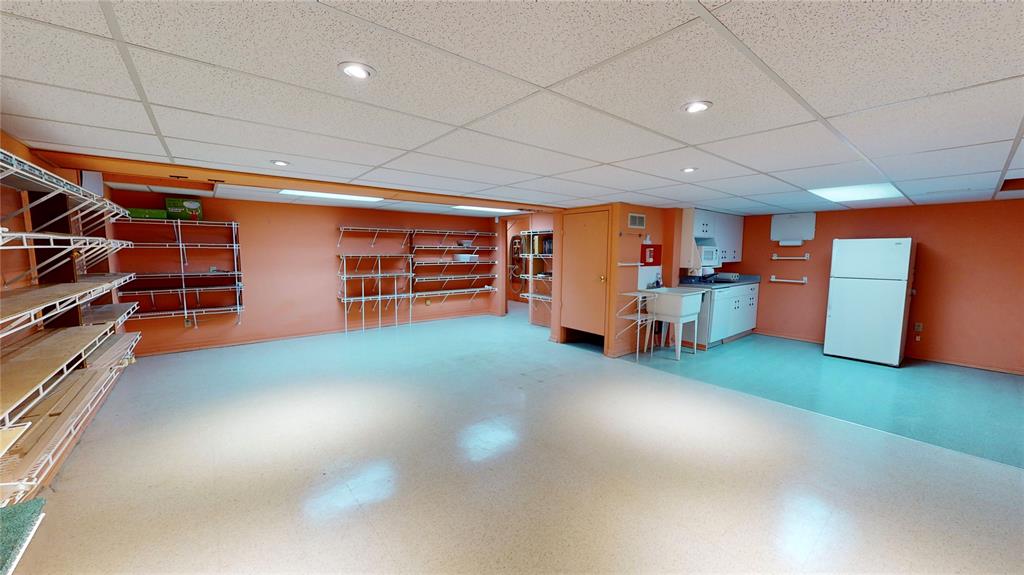1866 WESTGROVE Drive, Sarnia, Ontario, Canada