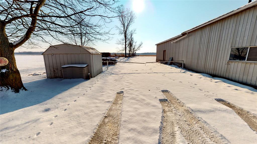 4327 ROKEBY Line, Petrolia, Ontario, Canada