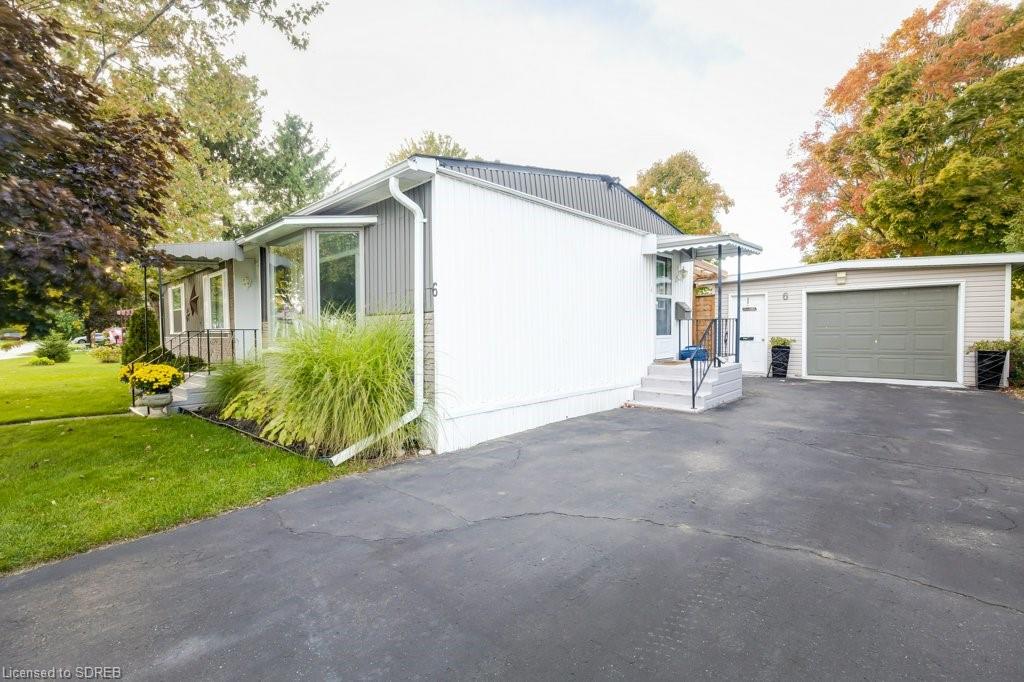 6 5TH Street, Delhi, Ontario, Canada