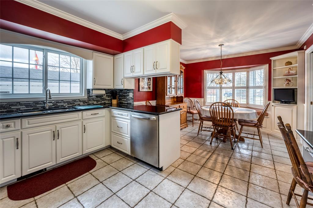 1230 WEBSTER Drive, Sarnia, Ontario, Canada