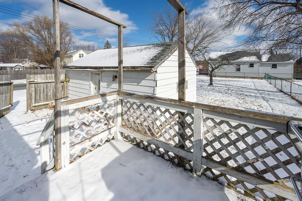 210 STOCKWELL Street, Sarnia, Ontario, Canada